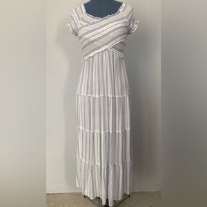 Jessica Simpson Maxi Dress